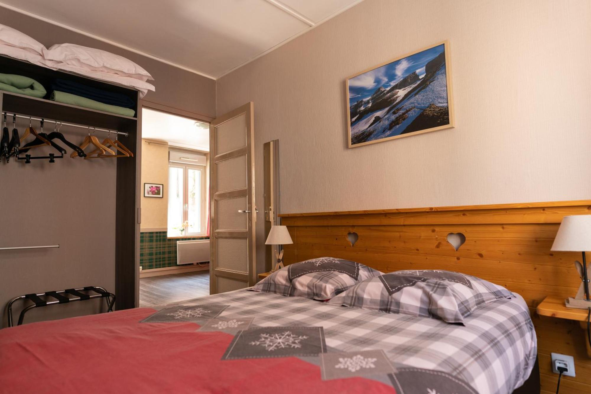Hotel Quin Te Va Котре Экстерьер фото